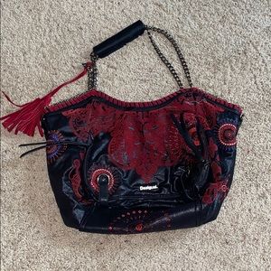 Desigual purse